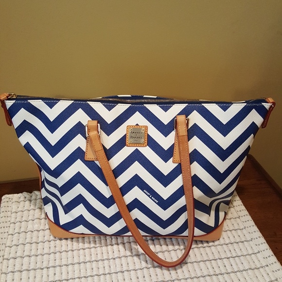 Dooney & Bourke Handbags - Dooney and Bourke